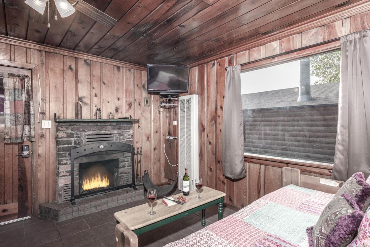 Cozy Cabin, 2 Bedrooms, Fireplace, Midtown, Sleeps 5 Ruidoso Εξωτερικό φωτογραφία